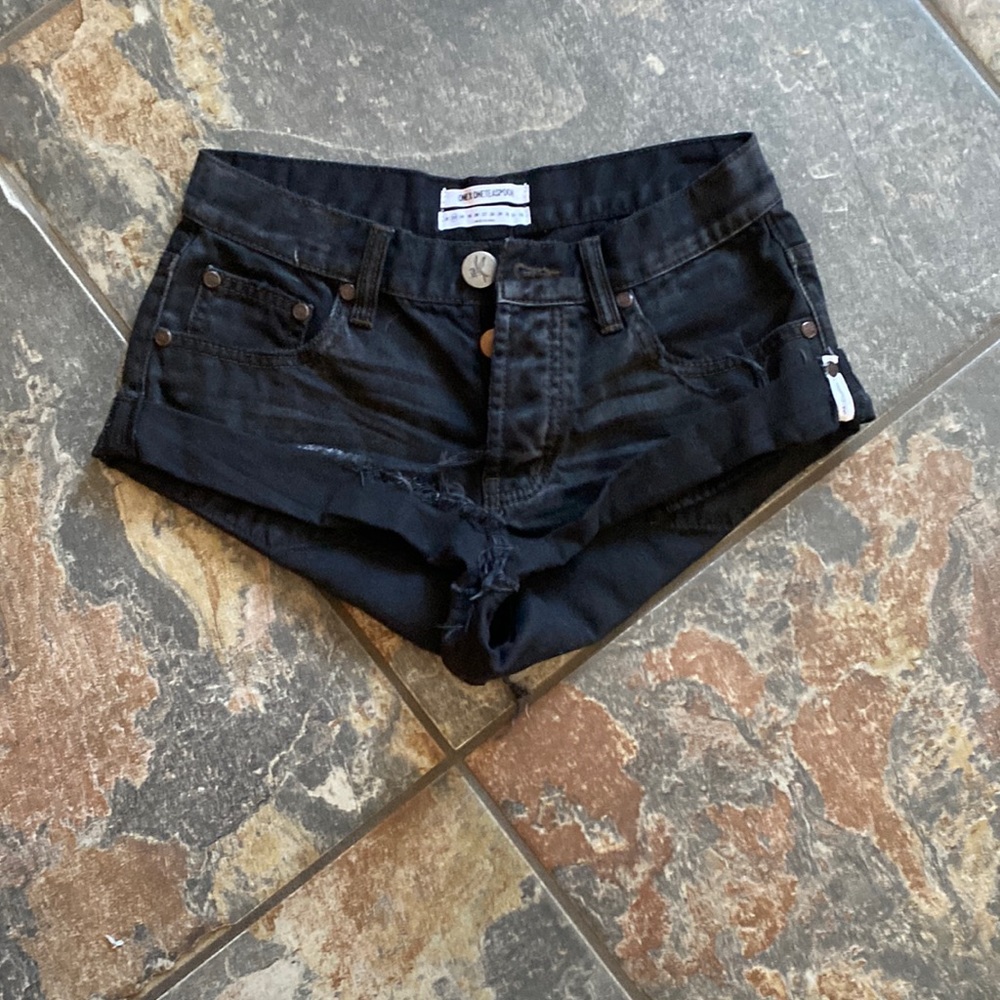 One teaspoon shorts